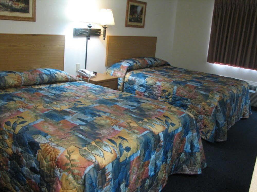 Travelodge By Wyndham Fort Scott Luaran gambar